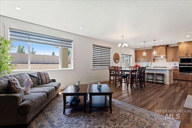 5357 W Riva Capri Street, Meridian, ID 83646