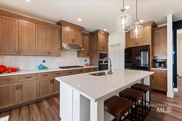 5357 W Riva Capri Street, Meridian, ID 83646
