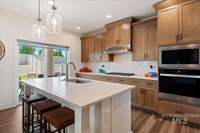 5357 W Riva Capri Street, Meridian, ID 83646