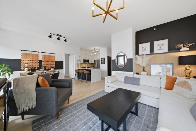 233 E 13th Street 1810, Chicago, IL 60605