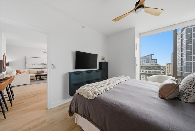 233 E 13th Street 1810, Chicago, IL 60605