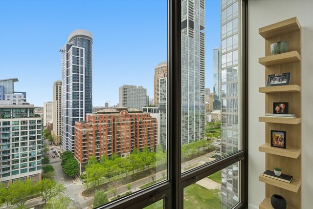 233 E 13th Street 1810, Chicago, IL 60605