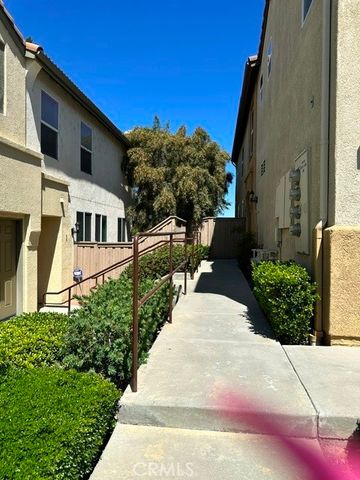 41672 Cape Ridge Avenue 1, Murrieta, CA 92562