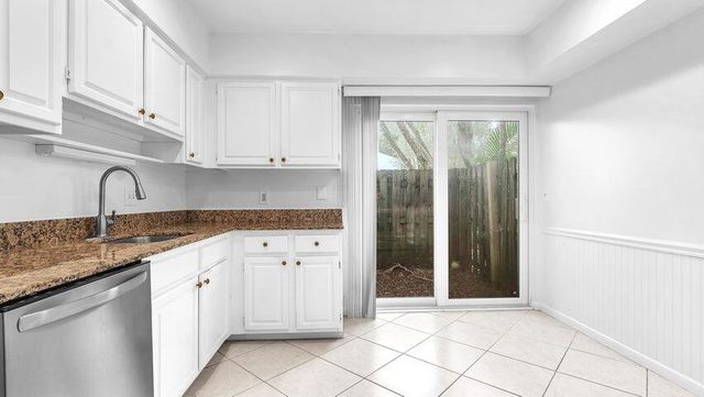 6125 Old Court Road 133, Boca Raton, FL 33433