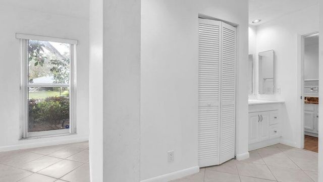 6125 Old Court Road 133, Boca Raton, FL 33433