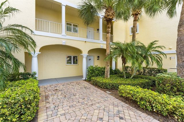 5065 Harmony Circle 106, Vero Beach, FL 32967