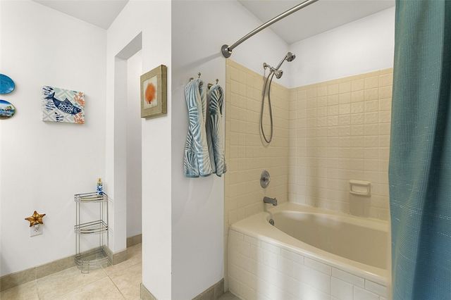 5065 Harmony Circle 106, Vero Beach, FL 32967