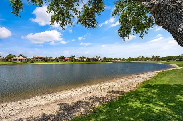 5065 Harmony Circle 106, Vero Beach, FL 32967