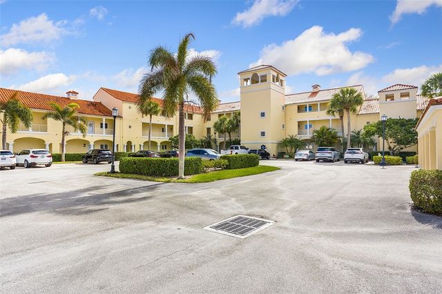 5065 Harmony Circle 106, Vero Beach, FL 32967