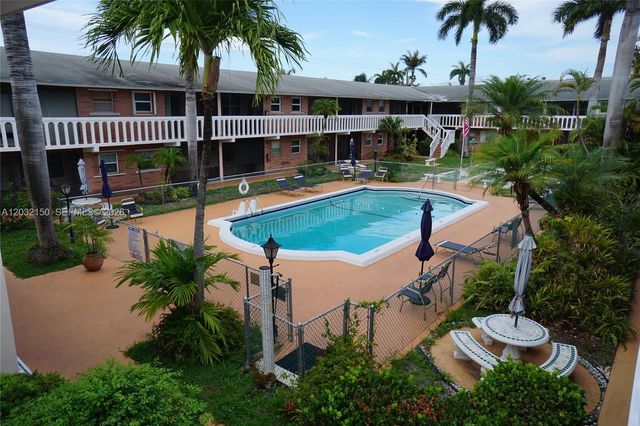 160 NE 8th Ave 25A, Hallandale Beach, FL 33009