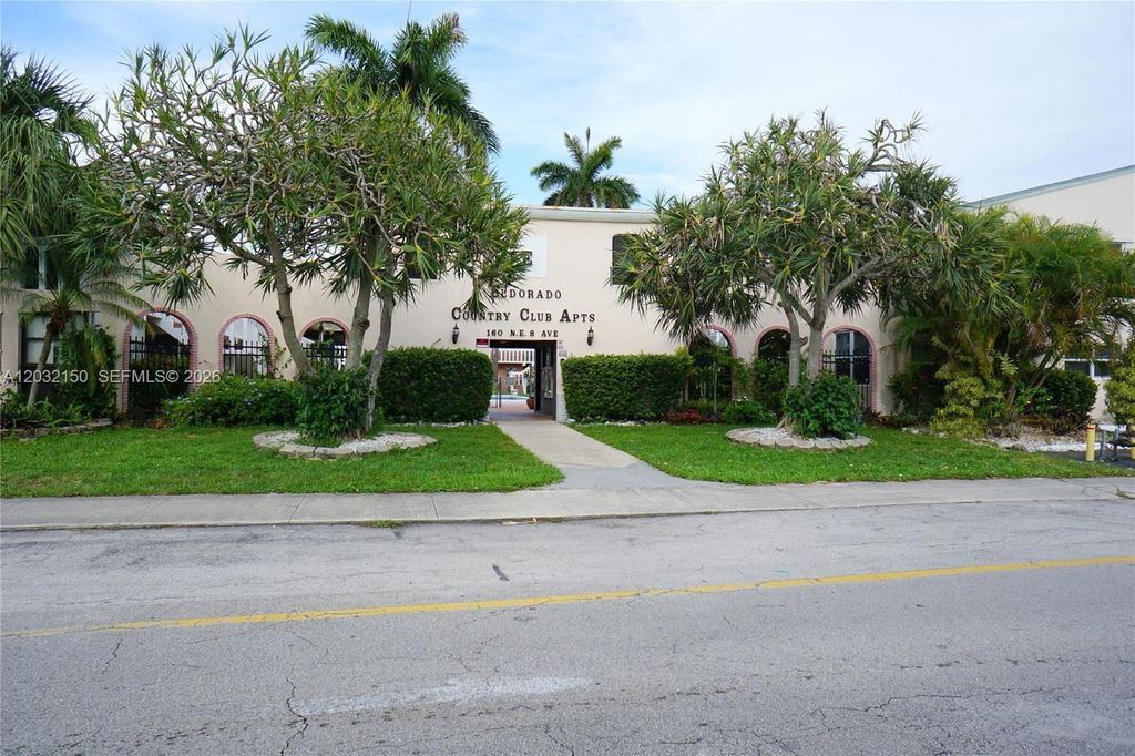 160 NE 8th Ave 25A, Hallandale Beach, FL 33009