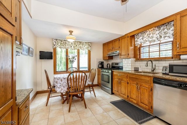 17 Madison St, Glen Ridge Boro Twp., NJ 07028