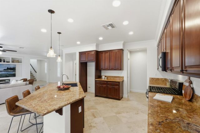 3954 Martis St, West Sacramento, CA 95691