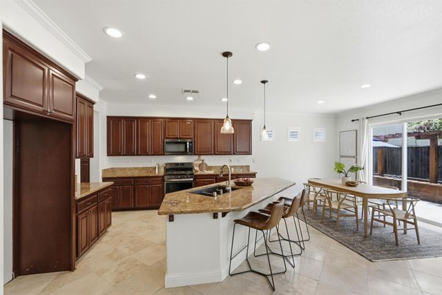 3954 Martis St, West Sacramento, CA 95691