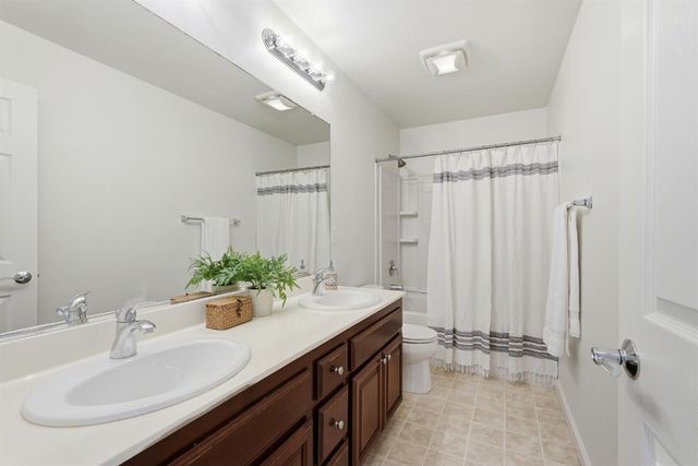 3954 Martis St, West Sacramento, CA 95691