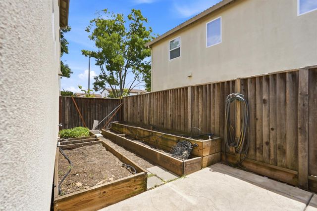 3954 Martis St, West Sacramento, CA 95691