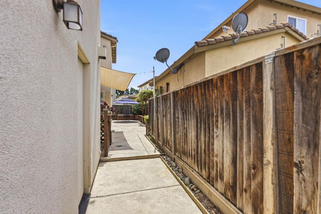 3954 Martis St, West Sacramento, CA 95691