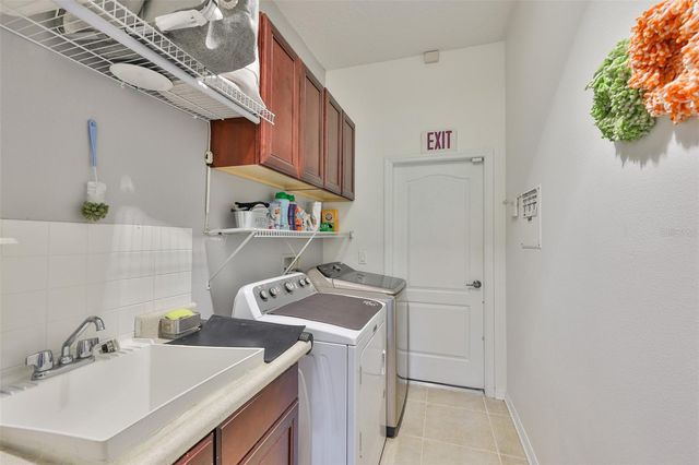 1204 FACET VIEW WAY, Valrico, FL 33594