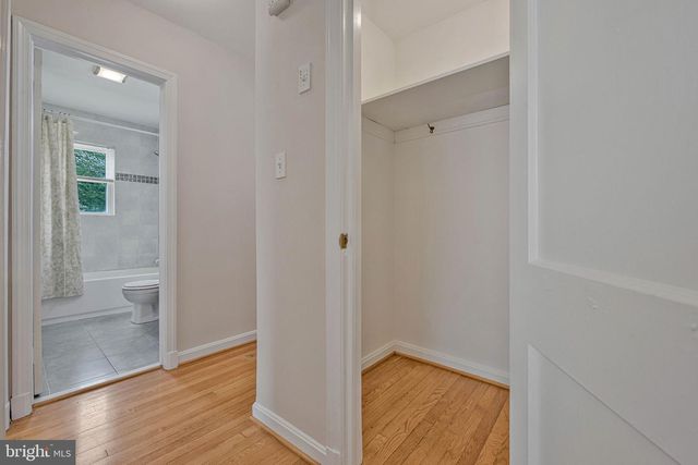 5007 SOMERSET RD, Riverdale, MD 20737