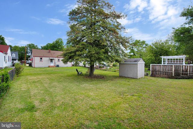 5007 SOMERSET RD, Riverdale, MD 20737