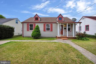 5007 SOMERSET RD, Riverdale, MD 20737
