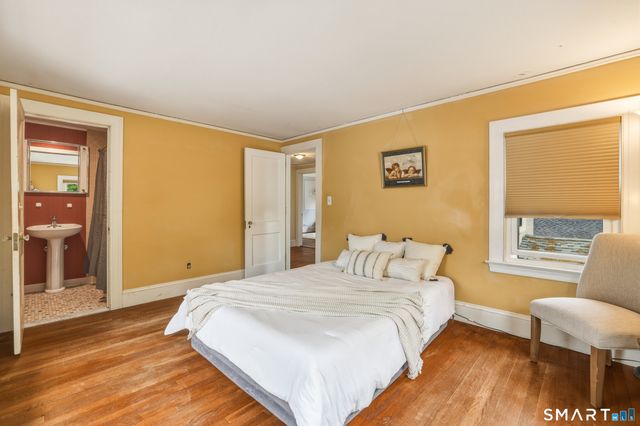 20 Bishop Road, West Hartford, CT 06119