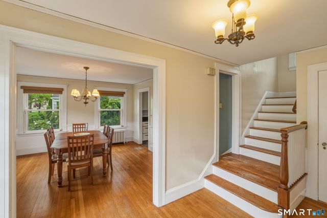 20 Bishop Road, West Hartford, CT 06119