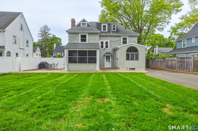 20 Bishop Road, West Hartford, CT 06119