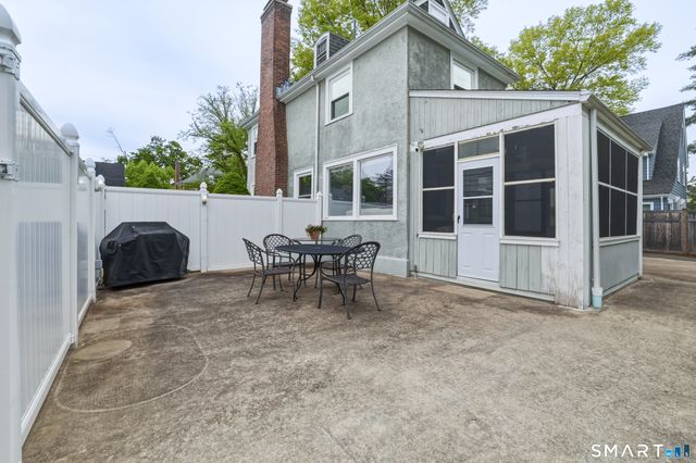 20 Bishop Road, West Hartford, CT 06119