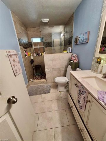 4009 NW 36th LN, Cape Coral, FL 33993
