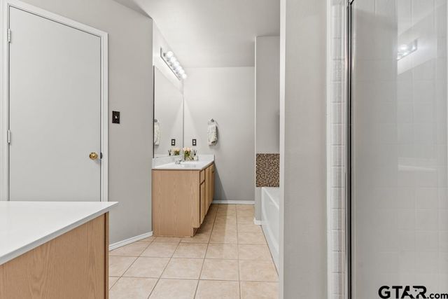 270 Frederick Circle, Flint, TX 75762