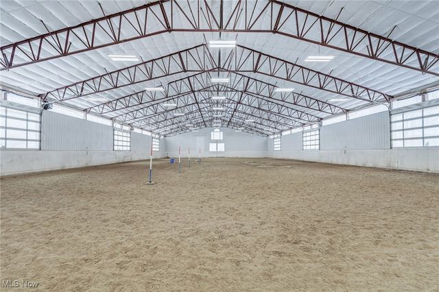 8830 Mentor Road, Chardon, OH 44060