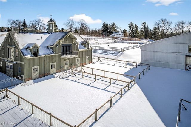 8830 Mentor Road, Chardon, OH 44060