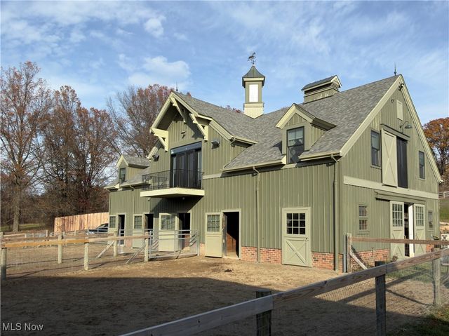 8830 Mentor Road, Chardon, OH 44060