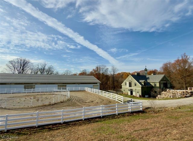 8830 Mentor Road, Chardon, OH 44060