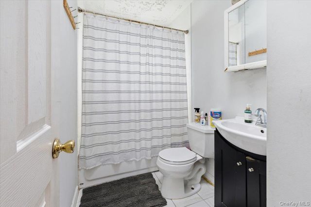 61 Grant Street, Freeport, NY 11520