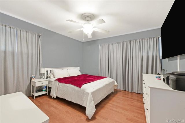 61 Grant Street, Freeport, NY 11520