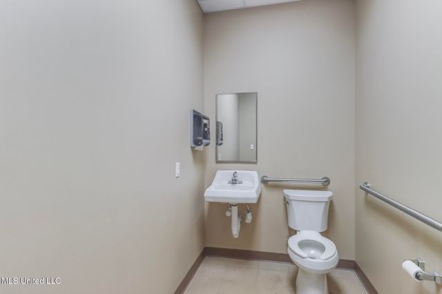 10051 Lorraine Road, B, Gulfport, MS 39503