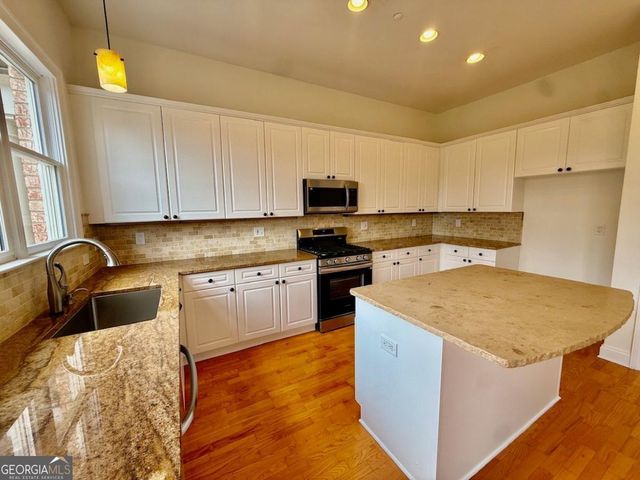 1421 Montclair Court SE 11, Smyrna, GA 30080