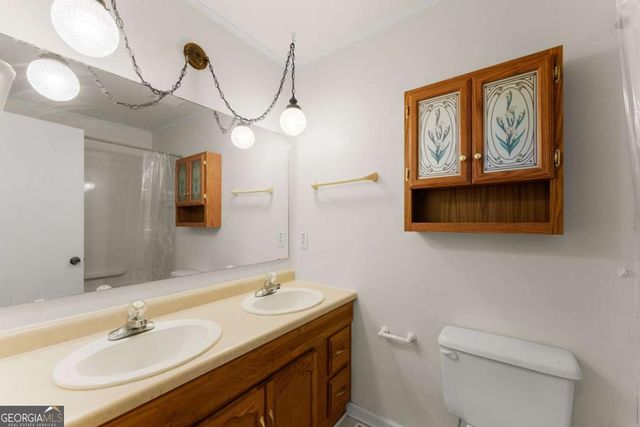 588 Estatohe Circle, Toccoa, GA 30577