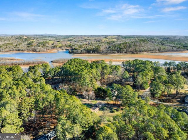 588 Estatohe Circle, Toccoa, GA 30577