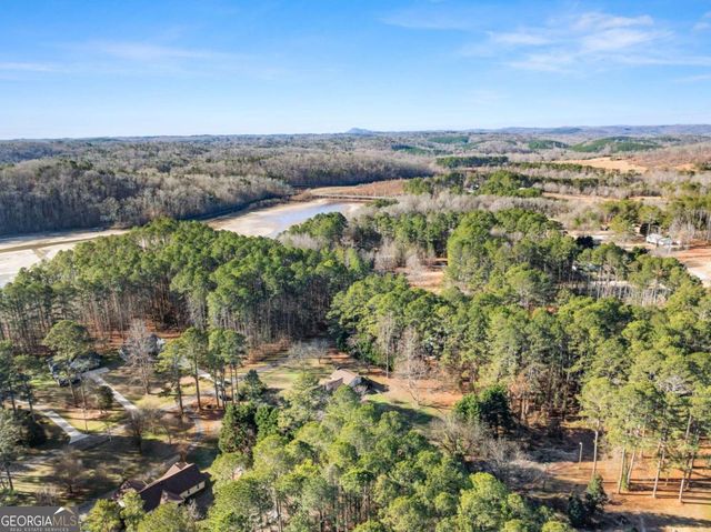 588 Estatohe Circle, Toccoa, GA 30577