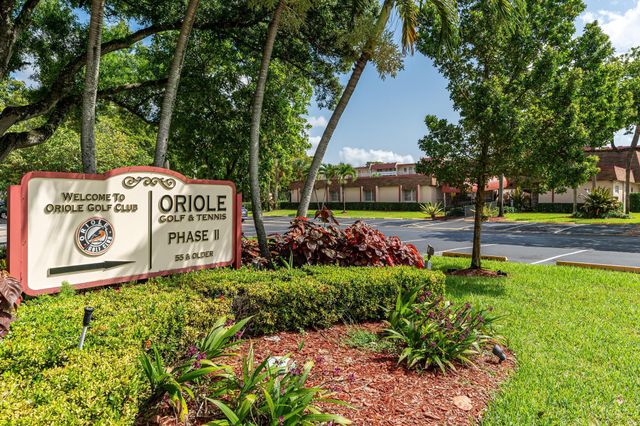 1010 COUNTRY CLUB Drive 108, Margate, FL 33063