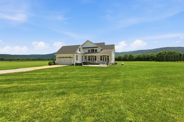 354 Garner Rd, Decherd, TN 37324