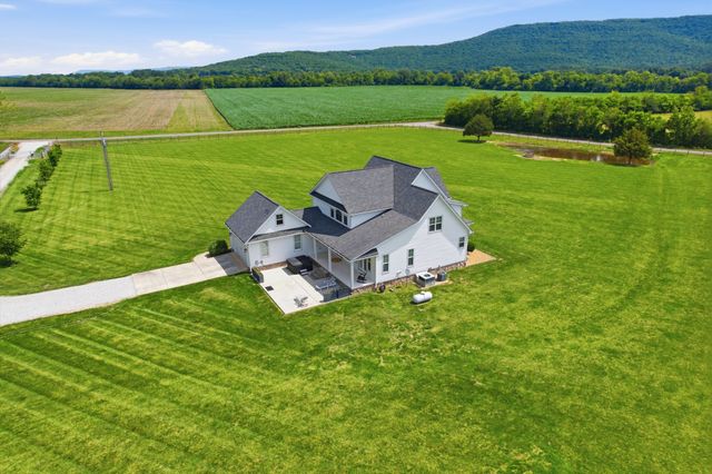 354 Garner Rd, Decherd, TN 37324