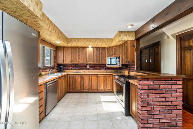405 Driftwood Drive, Elizabeth City, NC 27909