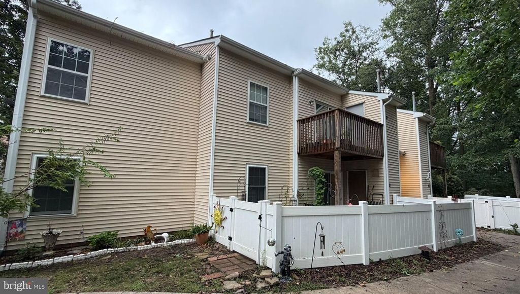 1303 TRISTRAM CIR, MANTUA, NJ 08051 — exterior
