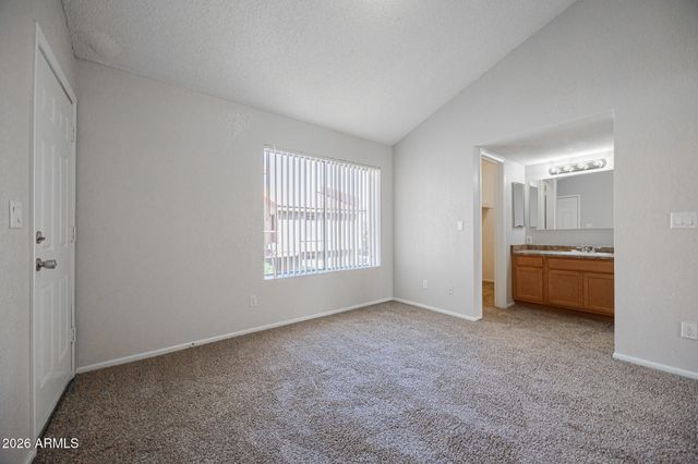 4828 W ORANGEWOOD Avenue 122, Glendale, AZ 85301