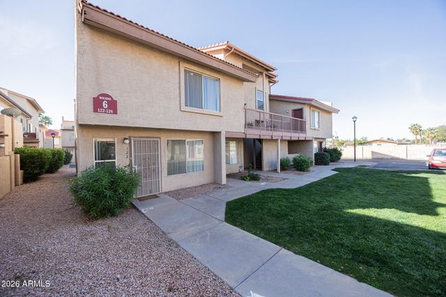 4828 W ORANGEWOOD Avenue 122, Glendale, AZ 85301