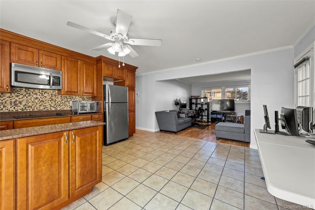 361 Nevada Street, Lindenhurst, NY 11757